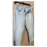 LEVI'S WEDGIE SIZE 30 PANTS