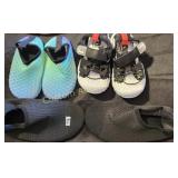 3 KIDS SLIP-ON SHOES TODDLER SIZE 7 & Y1