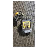 DEWALT 12V/20V BATTERY CHARGER
