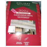 300 CT CLEAR ICICLE LIGHTS