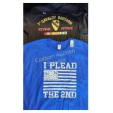 2 MEN'S T-SHIRTS S & XL