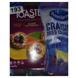 TOASTED CRACKER COLLECTION AND DRIED CRANBERRIES