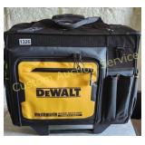 DEWALT 18' PRO ROLLING ZIP-UP TOOL BAG RETAIL