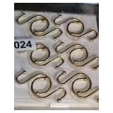 4 SETS OF 12 SHOWER HOOKS