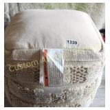 ORIGIN 21 POUF OTTOMAN 16X16