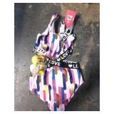 MAKE UP SPONGES SND SIZE 8/9 BATHING SUIT