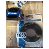 MAGNETIC TAPE AND TAPE MEASURE