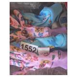 2 PAIR PAW PATROL GLOVES