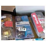 3 CT DOOR KNOBS