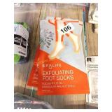 EXFOLIATING FOOT SOCKS