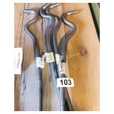 4 ANCHOR BOLTS