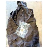 BROWN CAPE