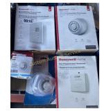 3 THERMOSTATS & 2 TIMERS