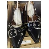 WOMENï¿½S SIZE 7 SHOES