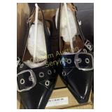 WOMENï¿½S SIZE 6 SHOES