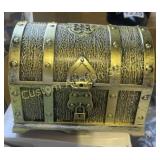 TOY TREASURE CHEST