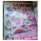 KIDS SEWING KIT