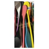 11PK WOODEN SPOONS