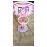 PINK TODDLER BASKETBALL HOOP