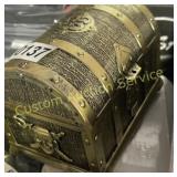 TOY TREASURE CHEST