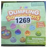 SURPRISE SQUISHY DUMPLING TOY