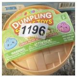 SURPRISE DUMPLING SQUISHY TOY