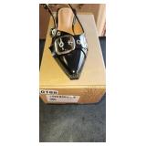 WOMENS SIZE 6 SHOES