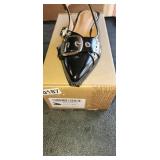 WOMENS SIZE 7 SHOES
