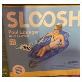 POOL LOUNGER
