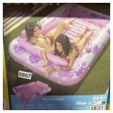 POOL SUNTAN