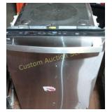 GE 24' BUILT IN DISHWASHER
