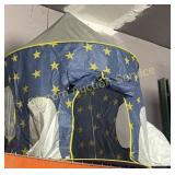 SPACESHIP PLAY TENT