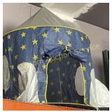 SPACESHIP PLAY TENT