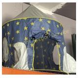 SPACESHIP PLAY TENT