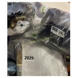 6CT OUTLET & PLUG COSTUMES