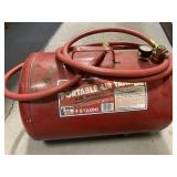 9 GALLON PORTABLE AIR TANK