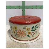 VINTAGE CAKE CARRIER