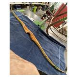 BEAR LEFT HAND ALASKAN  35# LONG BOW