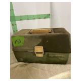 TACKLE BOX