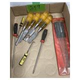 WOOD CHISELS & O RING PICKS