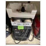 HOBART HANDLER 140  115 V WIRE FEED WELDER