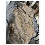 4 FT X 10 FT CAMO BLANKET