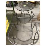 wrought iron patio table 28 dia w/2 chairs