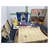FLAT FULL OF LIFE MAGAZINE & NEWS PRINT MEMORIBLA