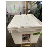 12 GALLON TOTE W/LID  22" X 15" X 13"
