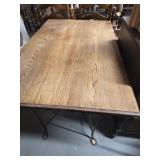 ICE CREAM PARLOR TABLE W/4 CHAIRS