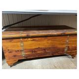 CEDAR CHEST