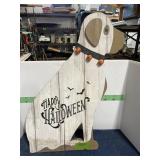 WOOD HALLOWEEN DECOR  20" X 28"