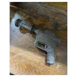 TOY METAL RAY GUN