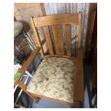 OAK ROCKING CHAIR